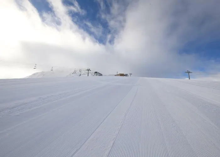 L006 In Aspen Golf *